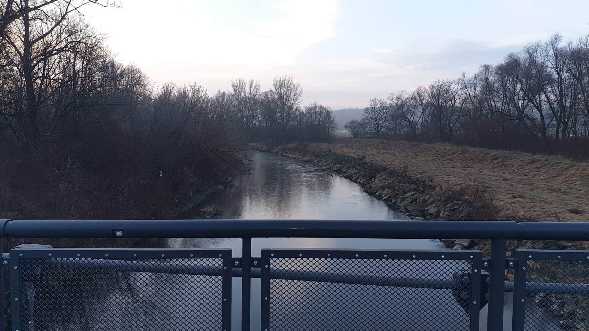 Pogwizdów. Kładka na Olzie coraz bliżej otwarcia