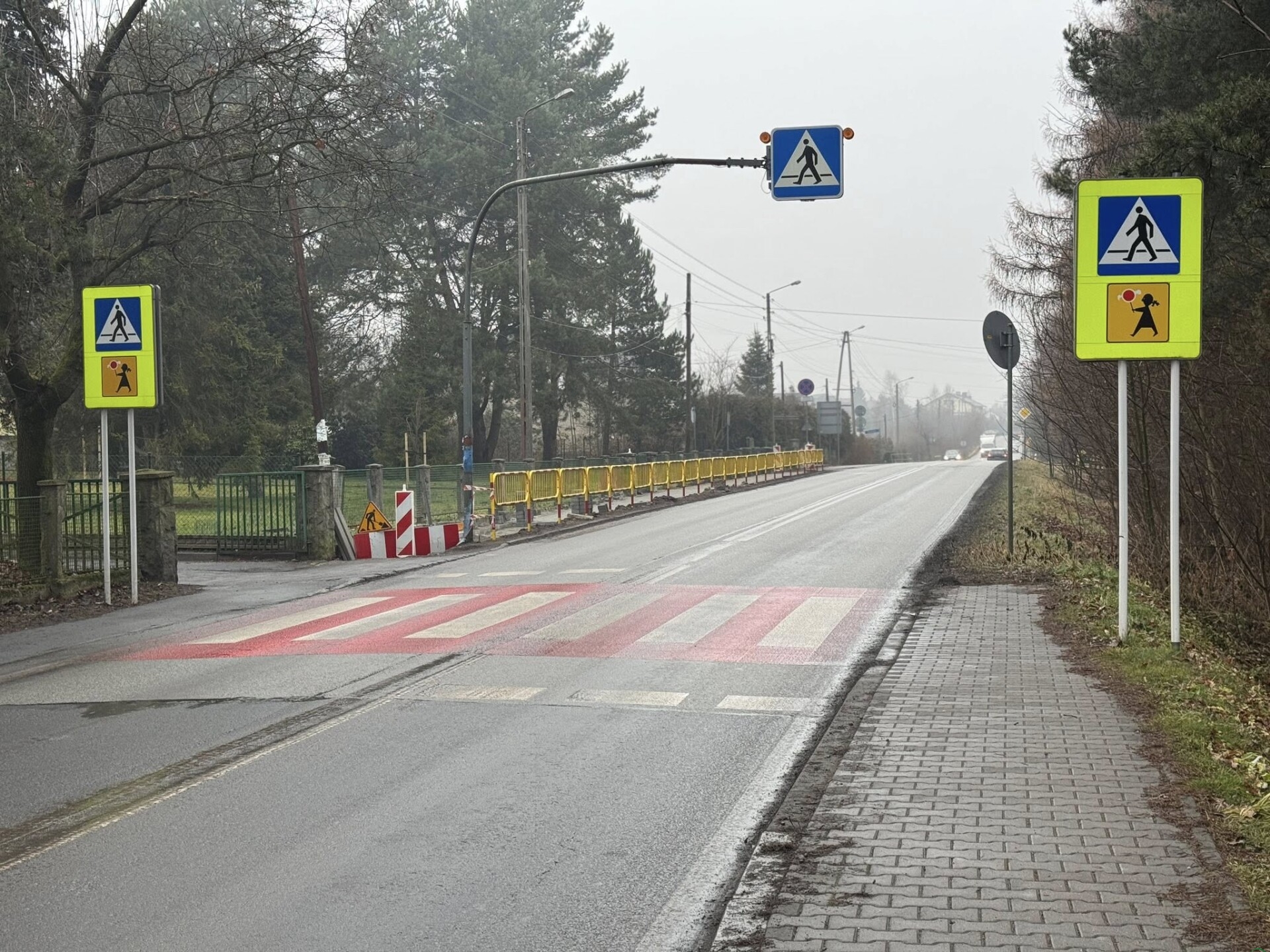 Będzie chodnik przy szkole w Kończycach Małych