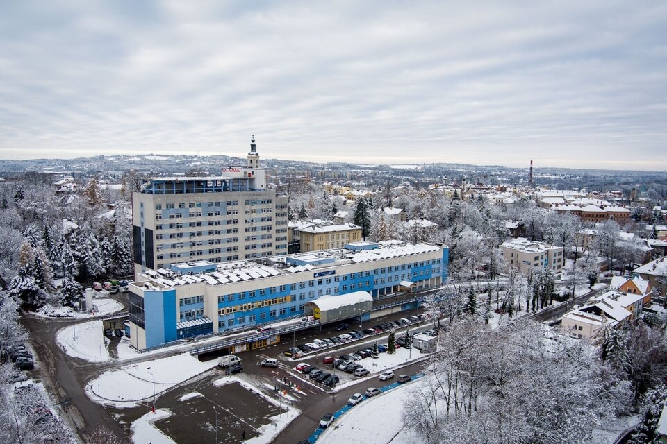 E-usługi i sztuczna inteligencja „zapukają” do Szpitala Śląskiego w Cieszynie