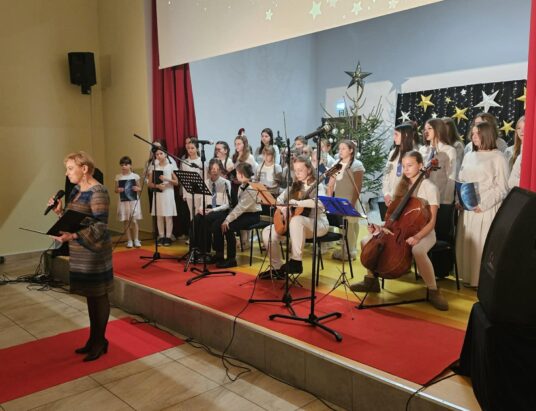 „Tajemnica Bożego Narodzenia”. O sile rodziny i znaczeniu nadchodzących świąt w Hażlachu