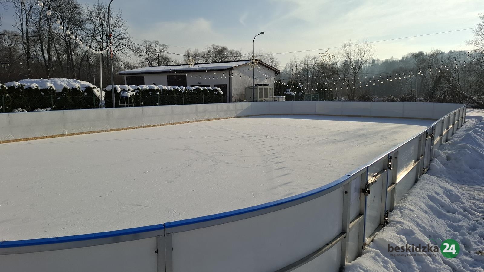 W piątek startuje lodowisko w Makowie Podhalańskim