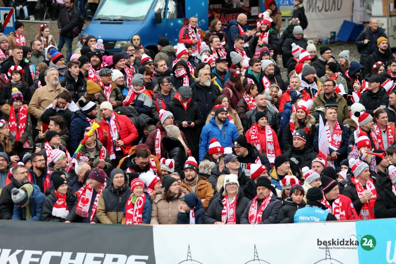 PŚ Wisła 2025: Prevc z dubletem, Tomasiak i Żyła w „10” | ZDJĘCIA