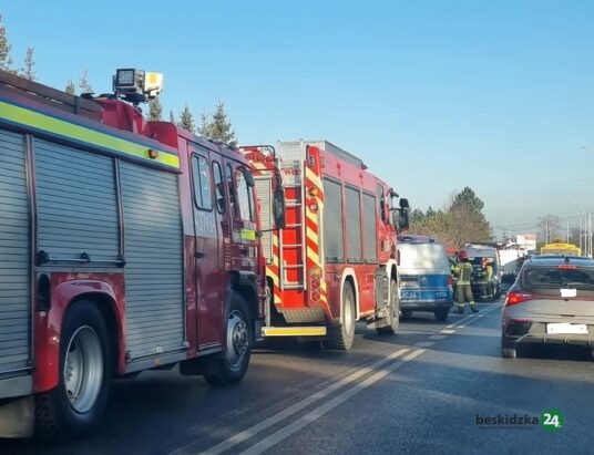 Cieszyn: Kolizja trzech aut w Krasnej