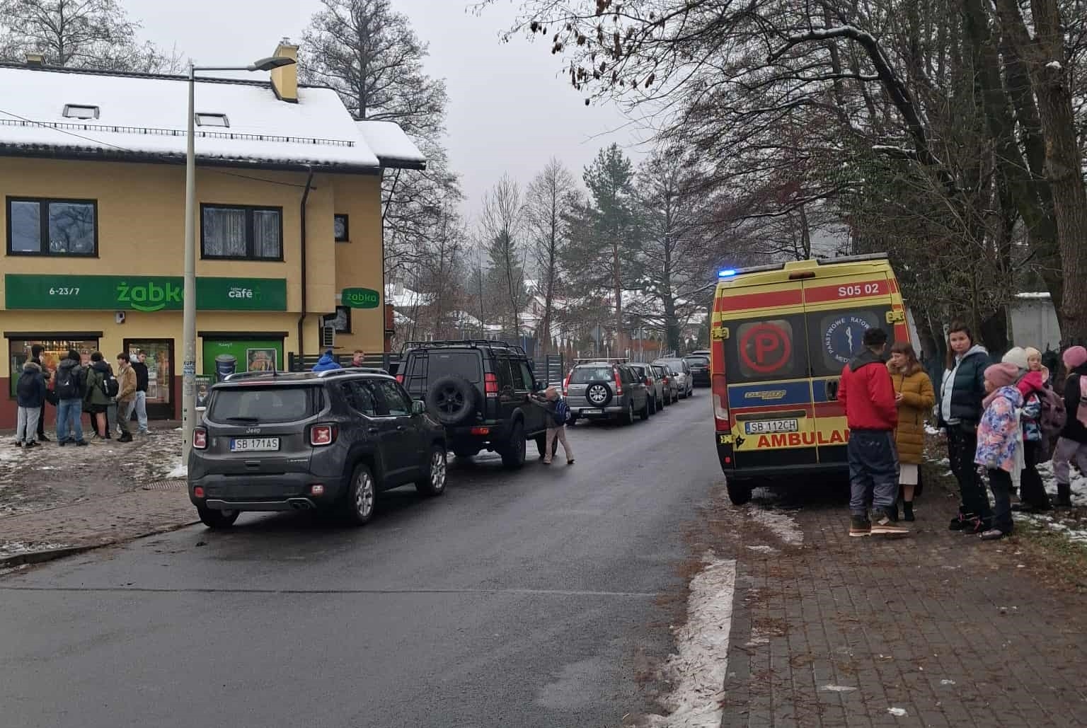 Potrącenie w Mikuszowicach. Dziecko wbiegło pod samochód