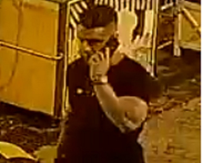 Uderzał i kopał po twarzy. Policja publikuje wizerunek sprawcy