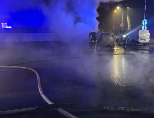 Został spalony wrak. Samochód spłonął w Komorowicach Krakowskich