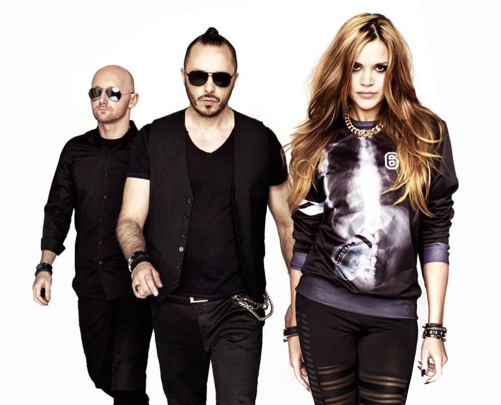 Pociąg Rock’n’Roll, Grzybowski Band oraz Blue Café. Energetyczny sylwester na placu Wojska Polskiego