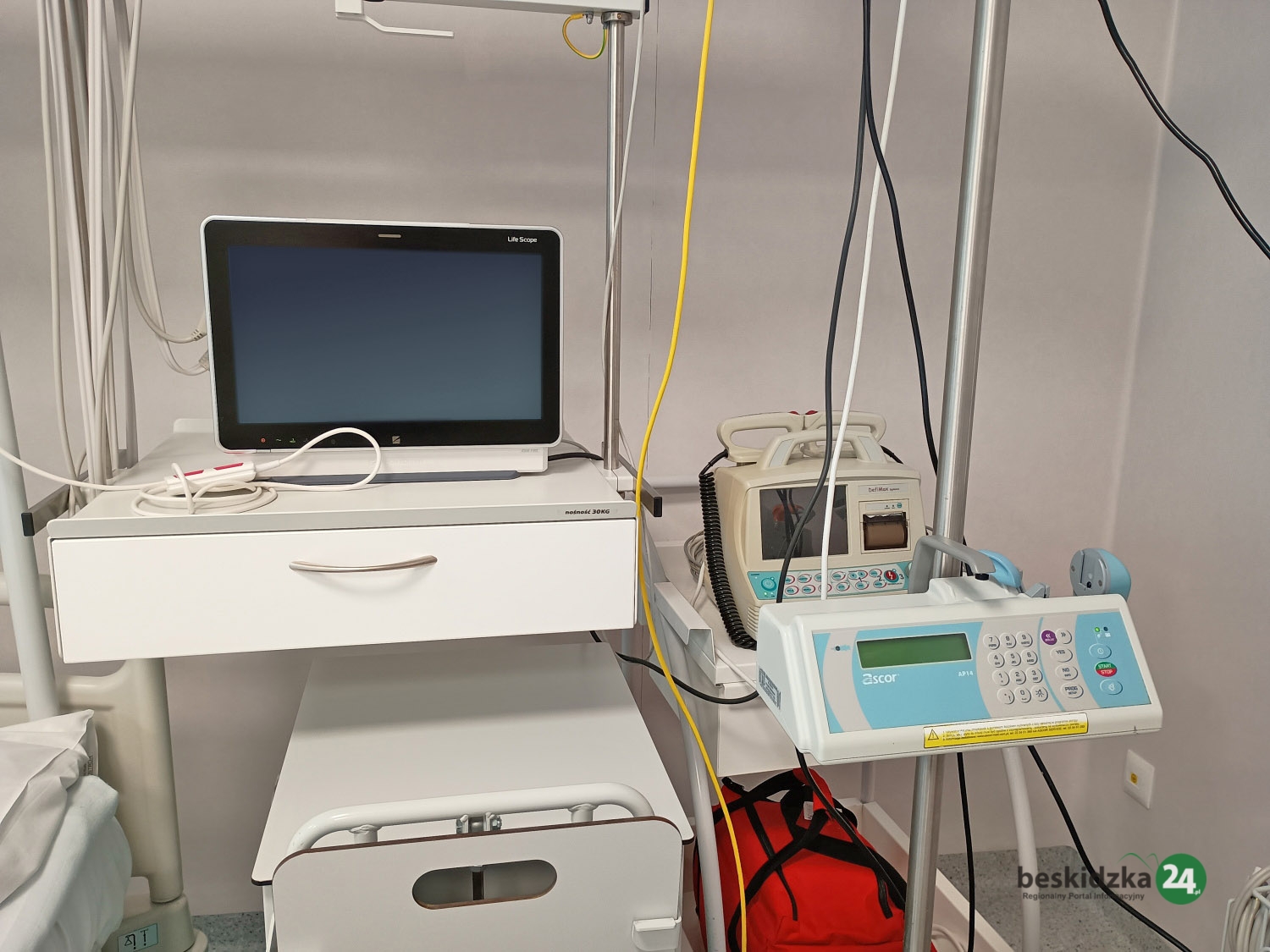 Człowiek pomaga człowiekowi. W Śląskim Centrum Reumatologii – już od 50 lat | WIDEO