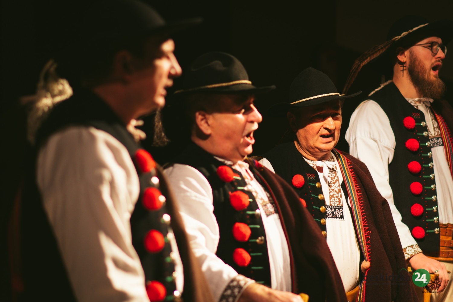 Pająki, szulki i kolędowanie, czyli przedświąteczne spotkania z tradycją w ROK-u