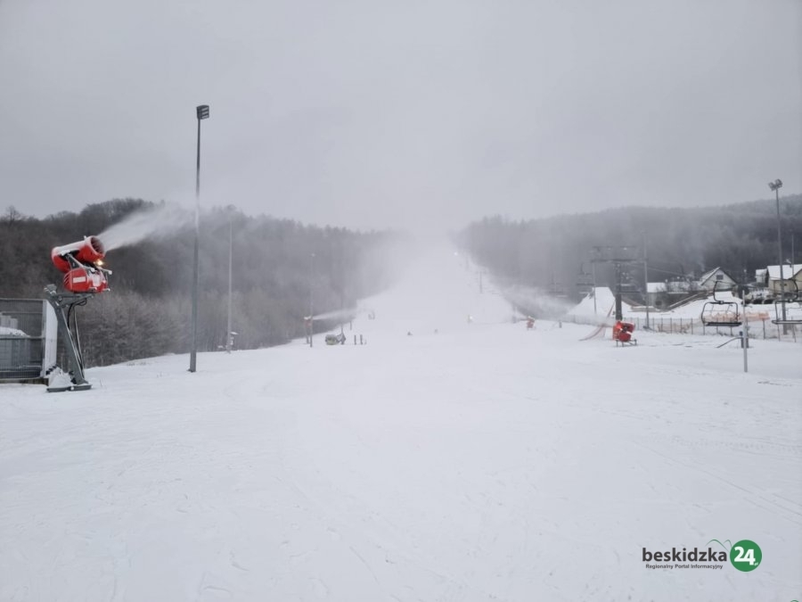 W sobotę rozpoczęcie sezonu narciarskiego na Dębowcu