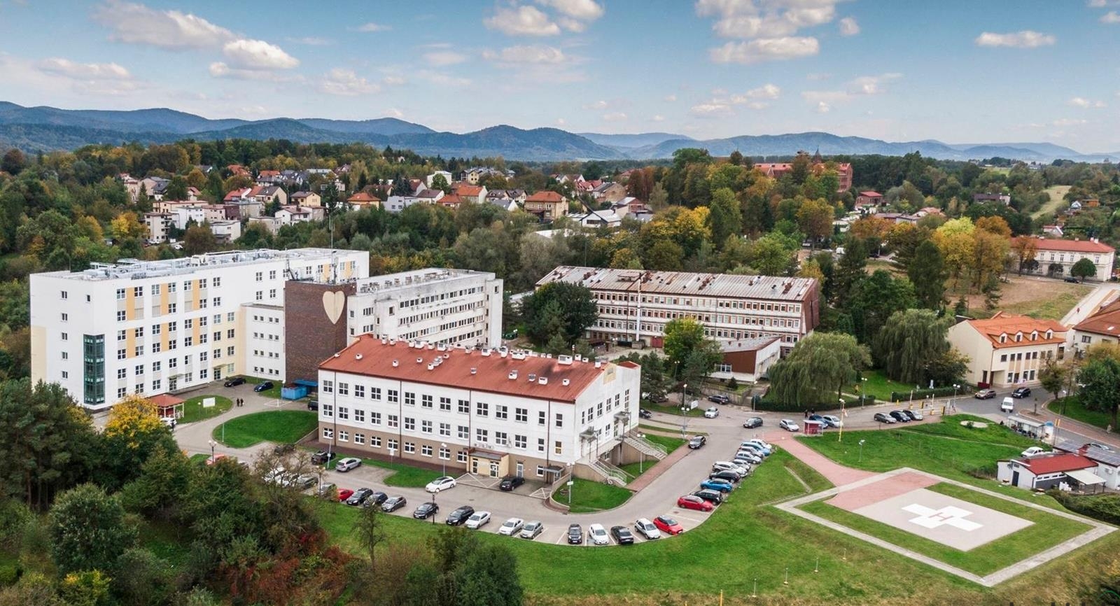 Szpital w Wadowicach zawiesza działalność dwóch oddziałów. Dlaczego?