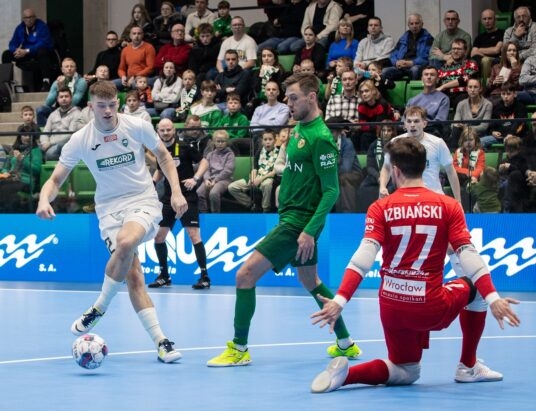 Zimny prysznic dla Rekordu. Legia wygrywa przy Startowej