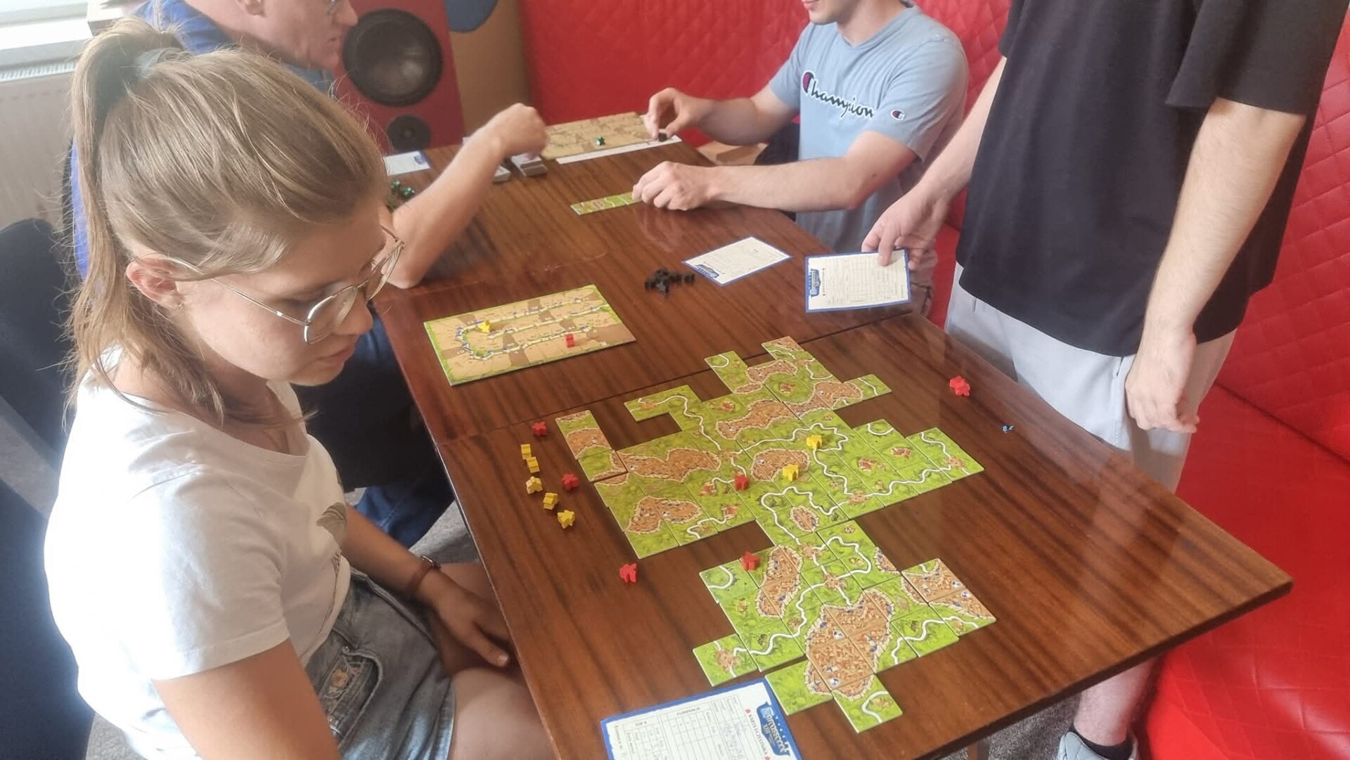 „Odłączamy ludzi od prądu”. Z wizytą w Zakątku Fantastyki