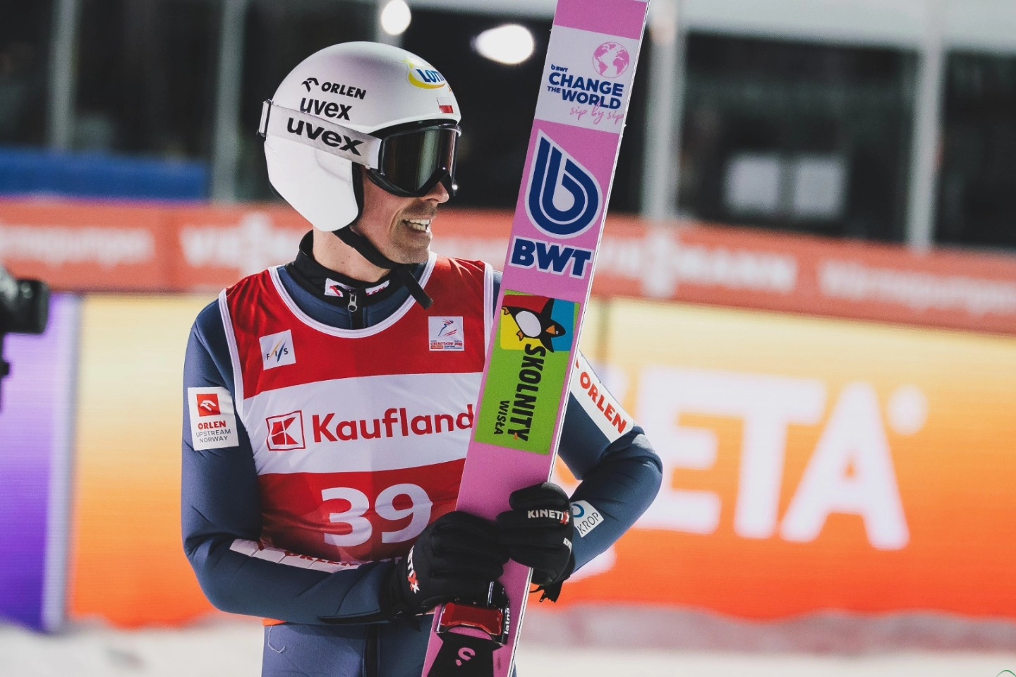 Przyzwoity Żyła i kompromitacja Zniszczoła w drużynówce w lotach na MŚ