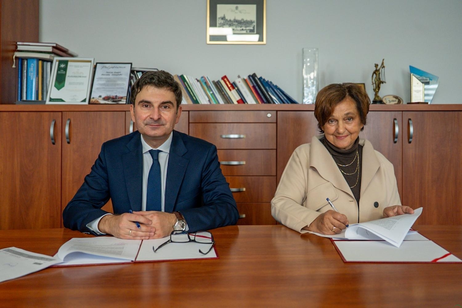 Gotowi na kryzys. Nowy sprzęt trafił do służb w powiecie cieszyńskim