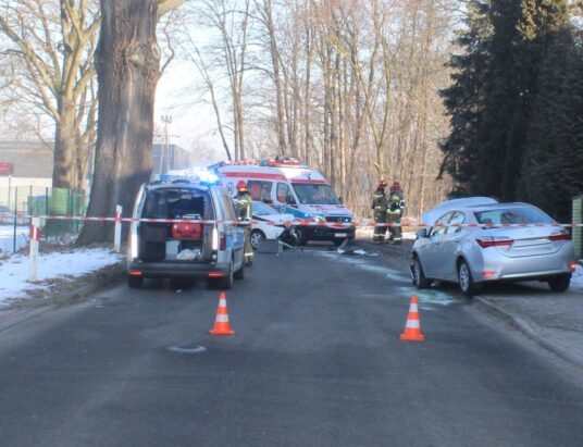 Wypadek w Zaborzu. Kierująca trafiła do szpitala