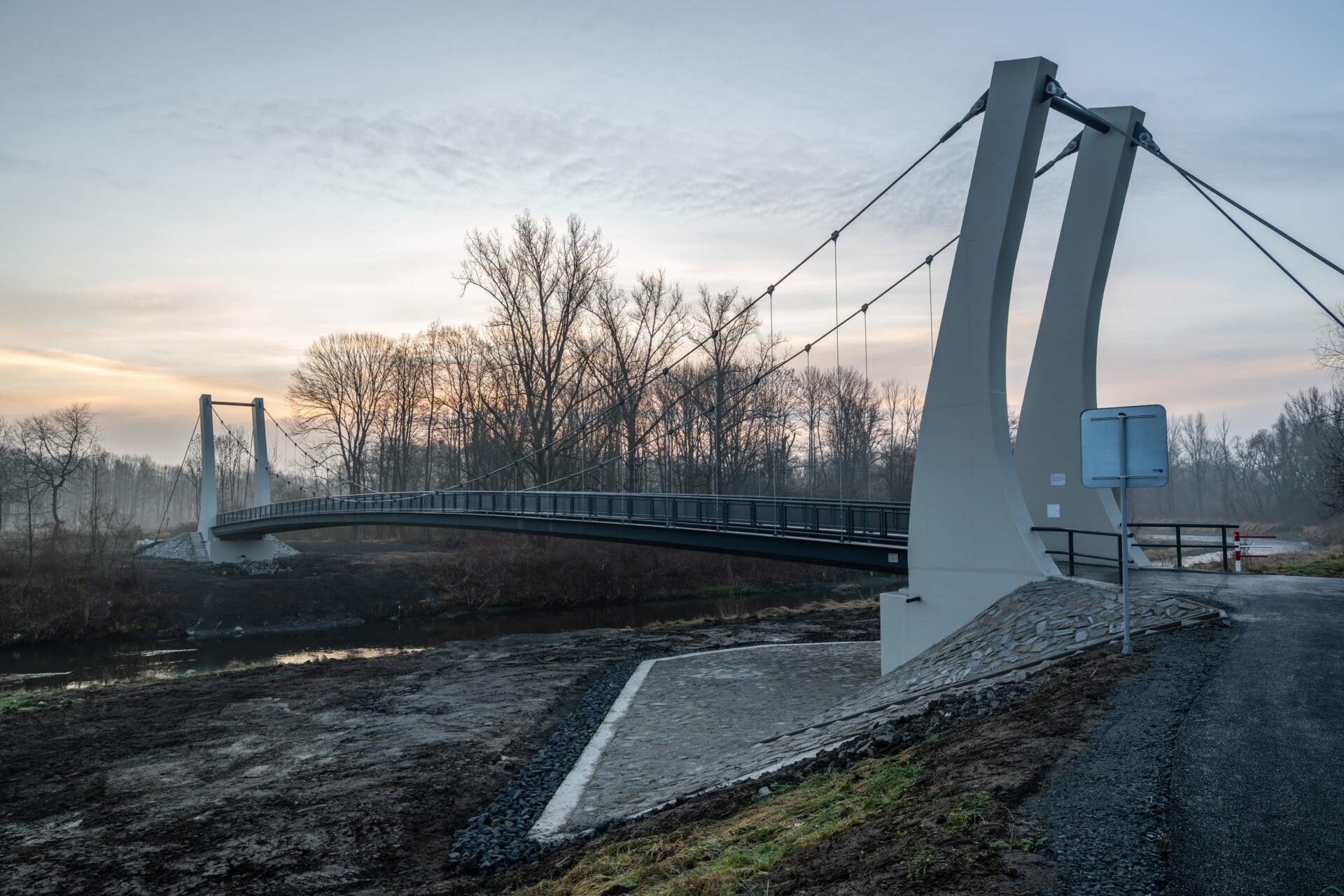 Pogwizdów. Nowa kładka na Olzie czeka na swoją nazwę