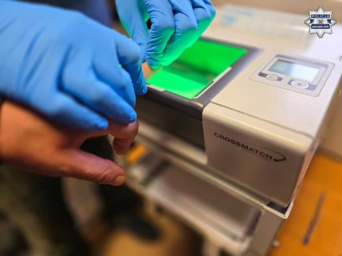 Szajka czeskich złodziei telefonów rozbita. Kradli także na ziemi cieszyńskiej