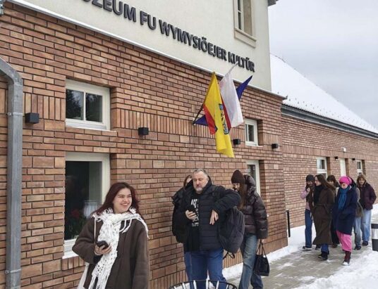 Język, który miał zniknąć. Wilamowice wciąż mówią po swojemu