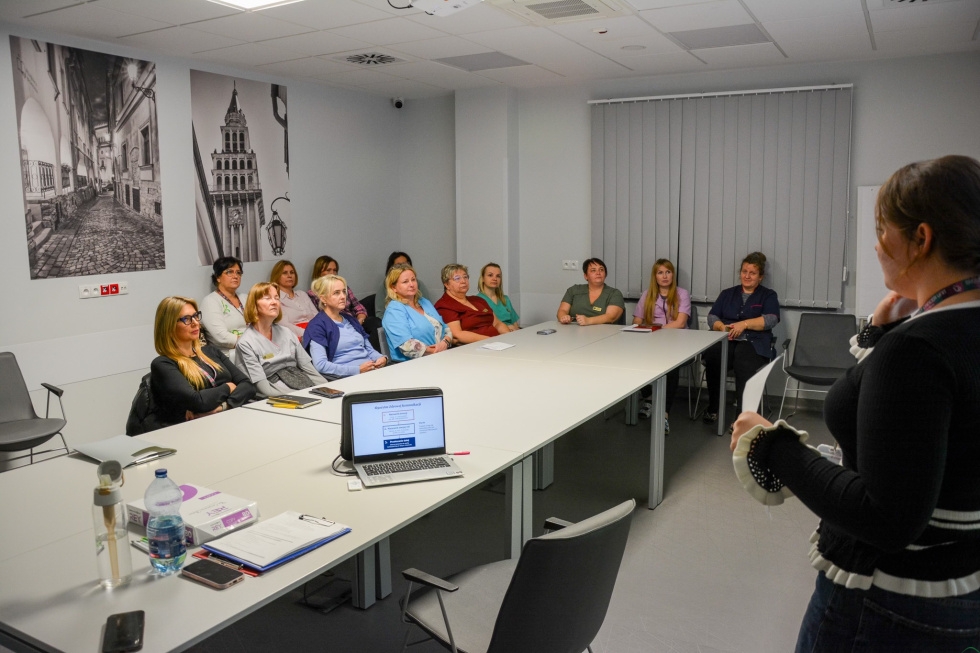 Personel uczy się empatii. Bo rozmowy z pacjentami onkologicznymi to wyzwanie