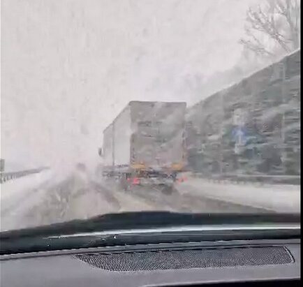 Śnieżyca postraszyła kierowców