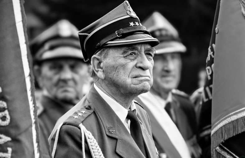 Pożegnanie zasłużonego Kęczanina. “Oddany służbie na wielu polach”