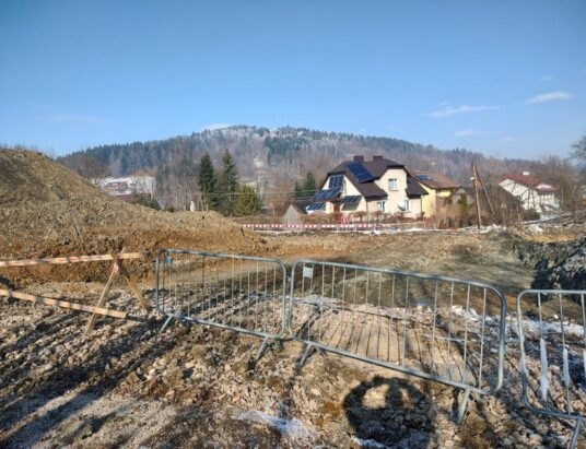 Nasyp w Lachowicach przekopany!