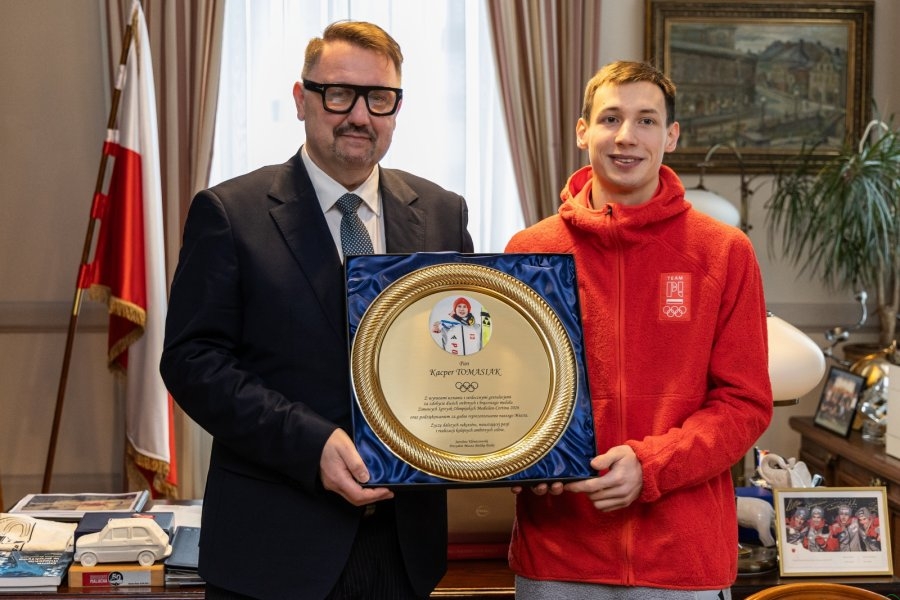 Kacper z rodzicami u prezydenta Bielska-Białej