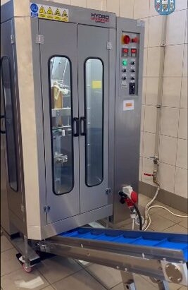 Nowoczesna paczkowarka w Skoczowie. Ma zapewnić wodę w sytuacjach kryzysowych