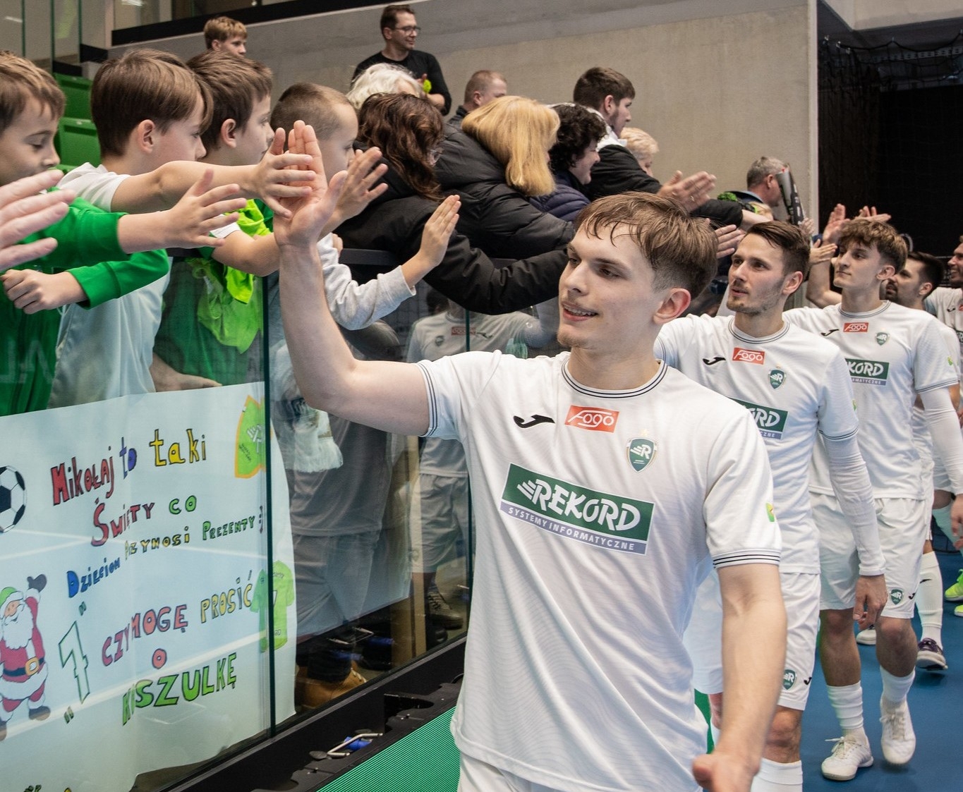 Rekord blisko dwucyfrówki. Jest też kolejny transfer