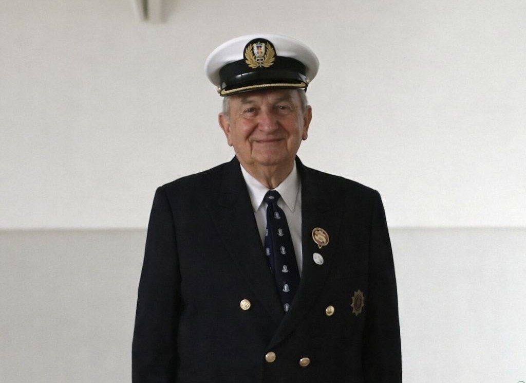 Komandor odszedł na wieczną wachtę