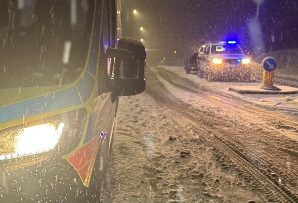 Drogowy armagedon. Nieprzejezdne drogi i wypadki karetek