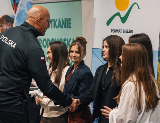 Minister sportu w Kalnej: „Zdaję sobie sprawę z sytuacji SMS Szczyrk” WIDEO