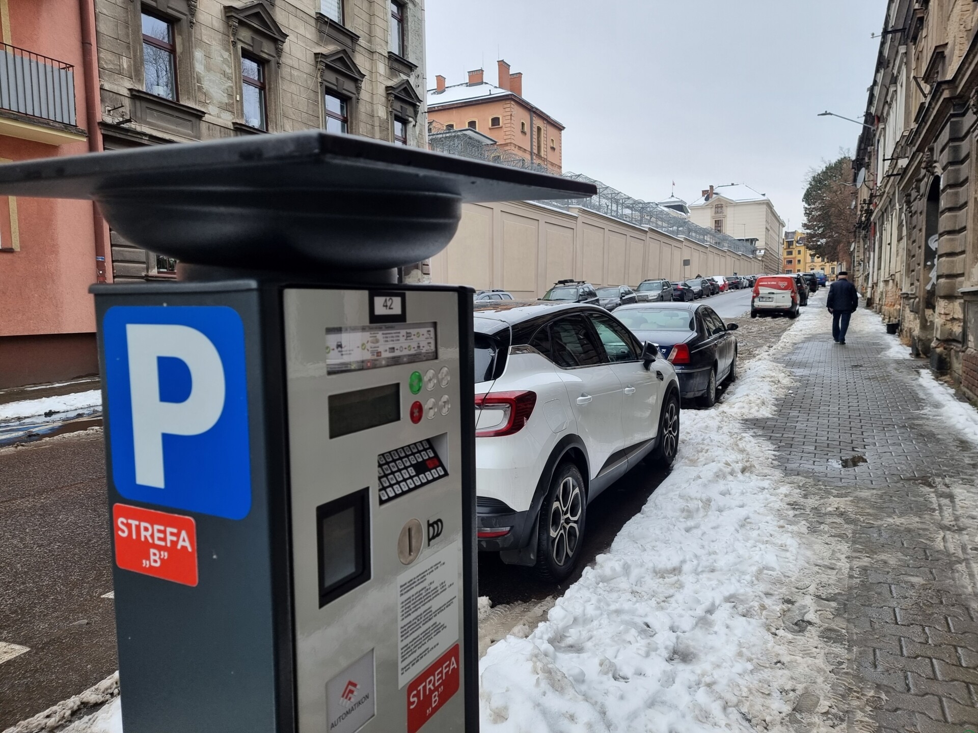 Godzina parkowania gratis dla posiadaczy Cieszyńskiej Karty Mieszkańca