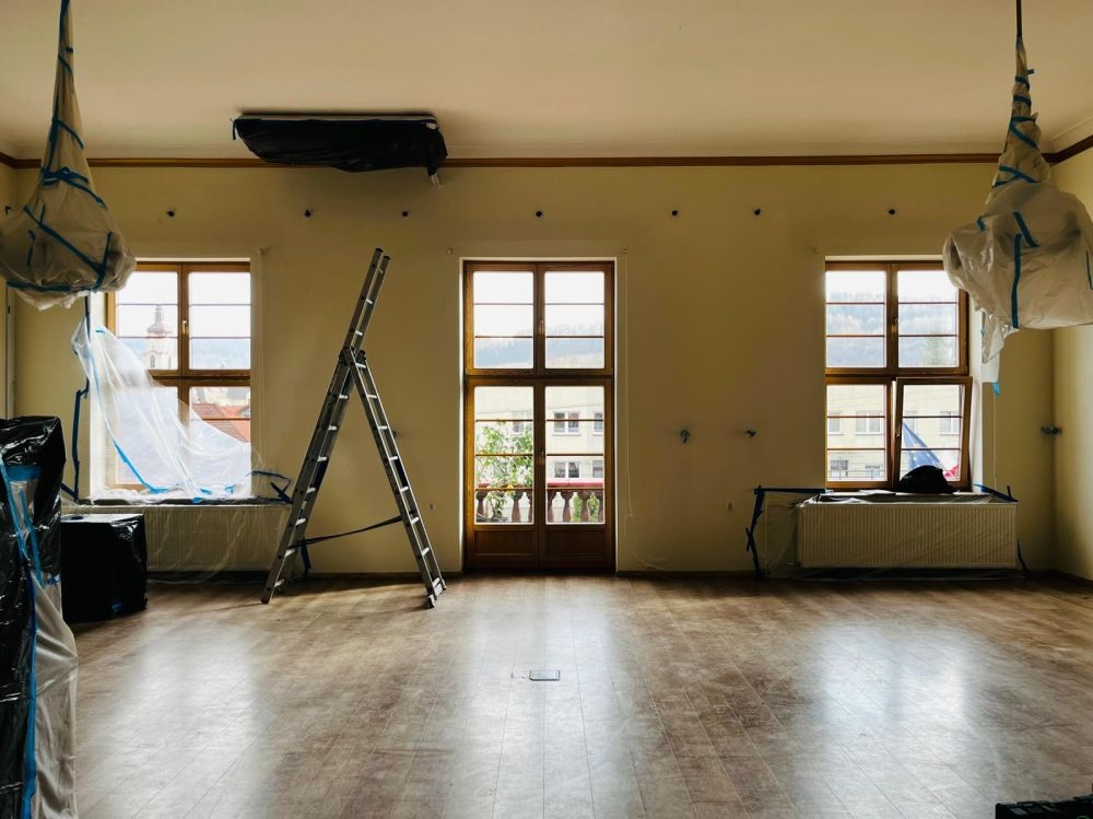 Urząd Gminy w Goleszowie w trakcie modernizacji. Prace postępują