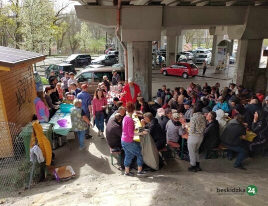Wielkanocne spotkanie pod wiaduktem w Cieszynie