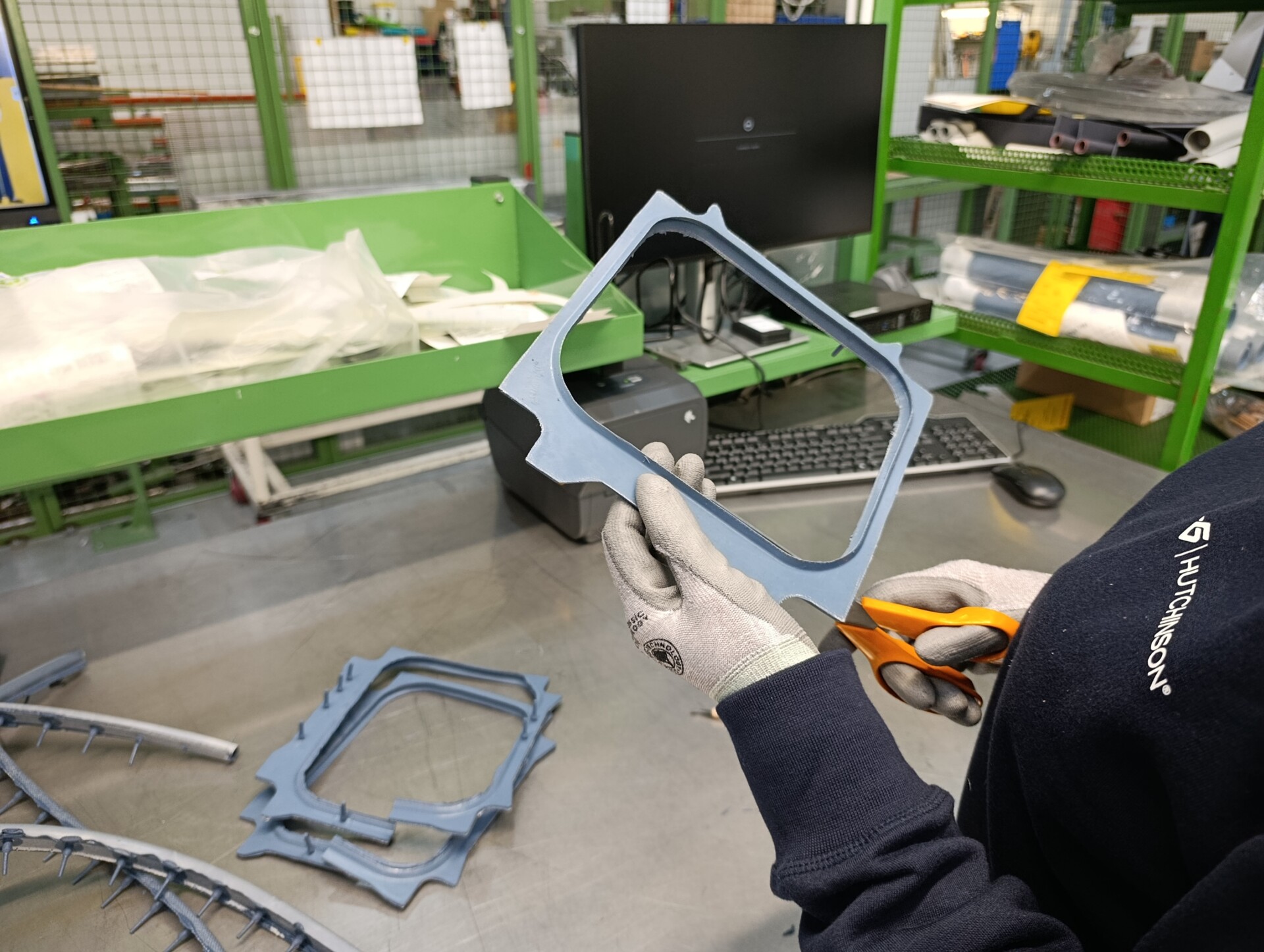 Hutchinson – rozwój, innowacje i globalna obecność w branży lotniczej