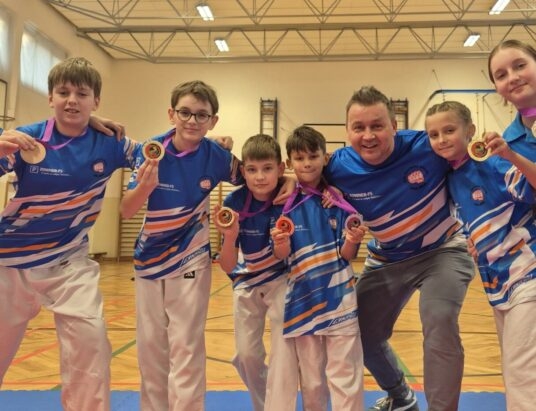 Karatecy z Cieszyna z medalowym dorobkiem w Czechach. KS Shindo w turnieju Moravian Cup