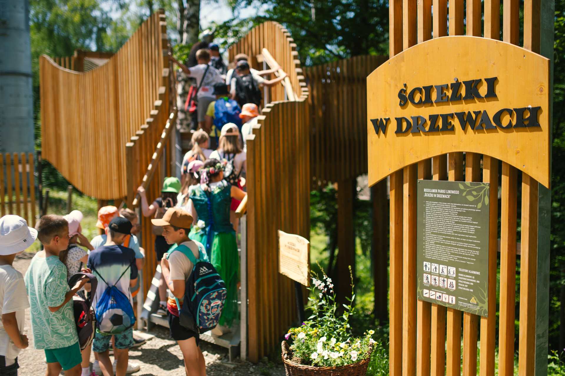 Gdzie z dzieckiem na majówkę w Bieszczady? Ten park tematyczny zajmie maluchy na długie godziny