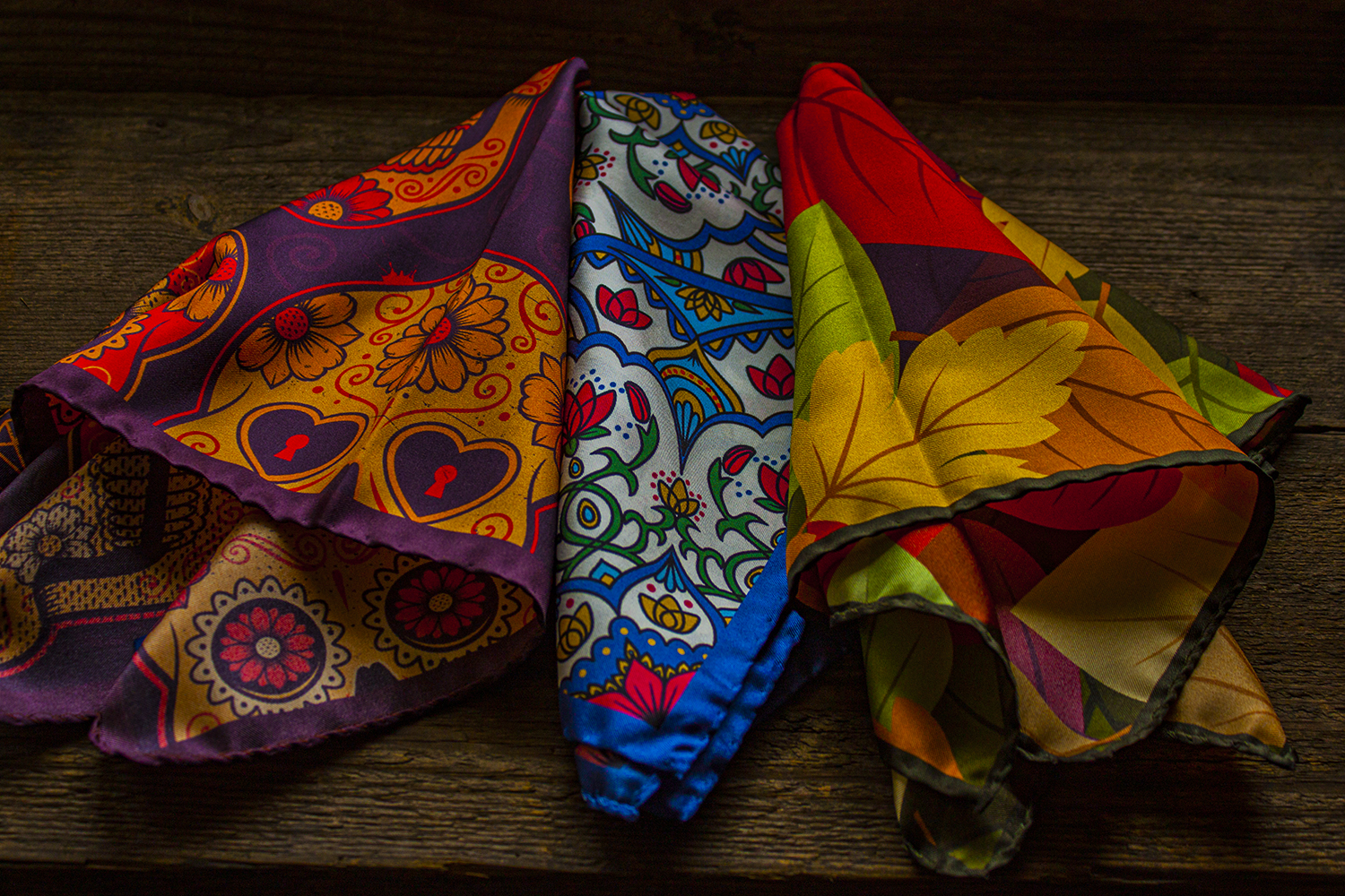 Jeden garnitur na różne okazje – jak skompletować uniwersalną stylizację?