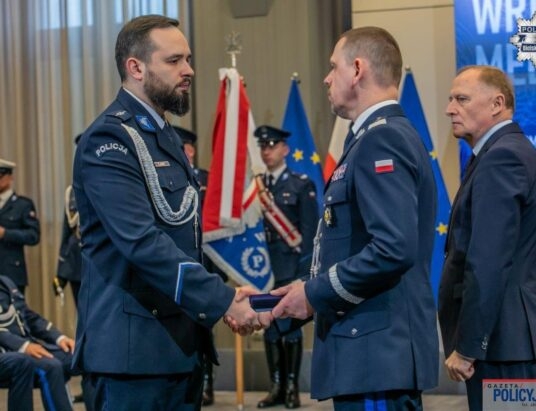 Bielscy policjanci odznaczeni za bohaterstwo