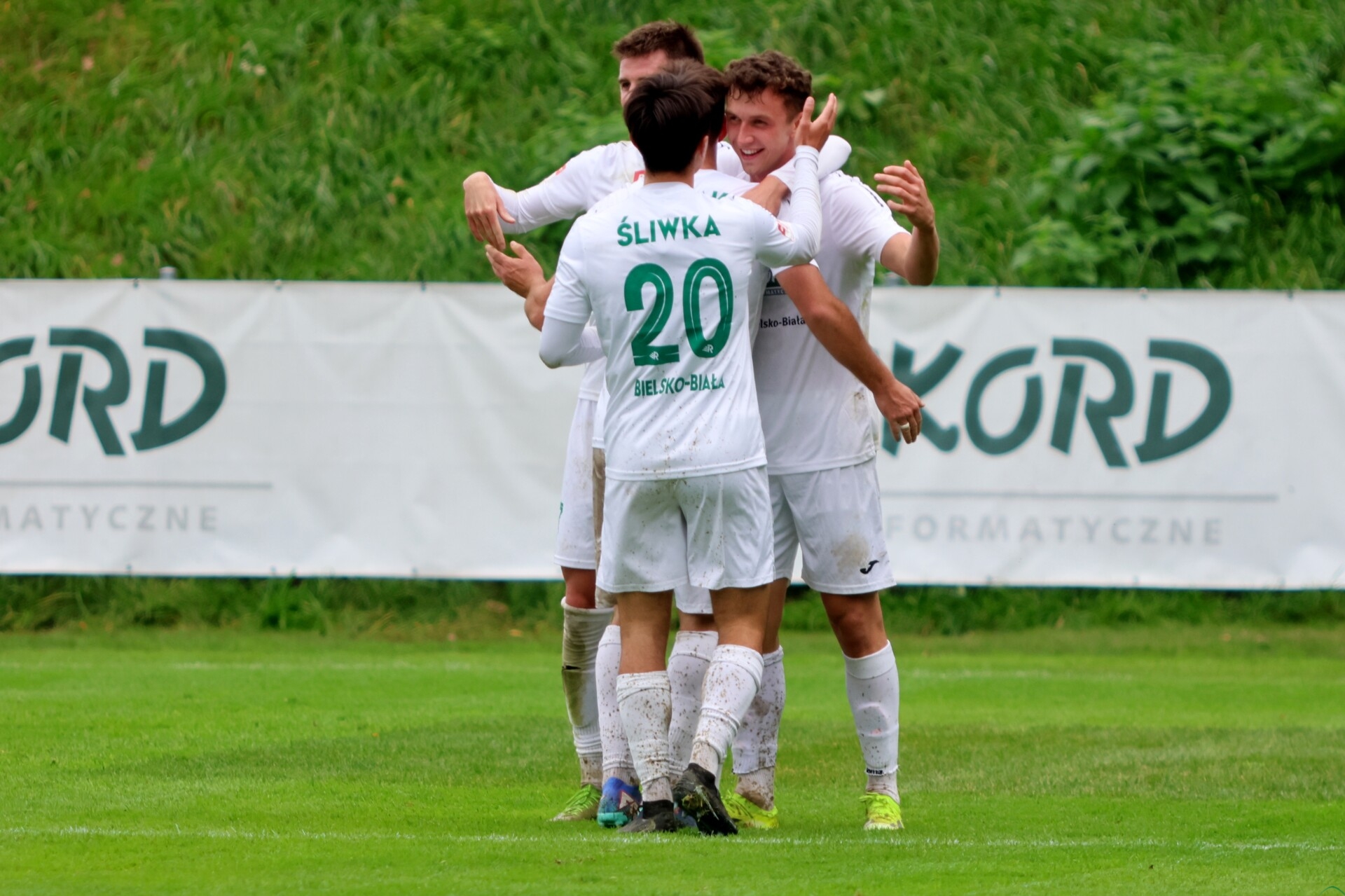 Efektowna wyjazdowa wygrana Rekordu. Gospodarze byli bezradni