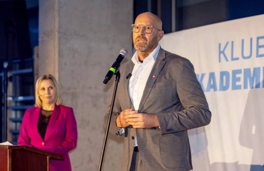 Sportowa wizyta ministra