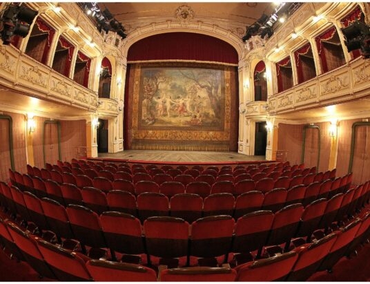 Aktorzy na medal. Odebrali odznaczenia z rąk wicewojewody