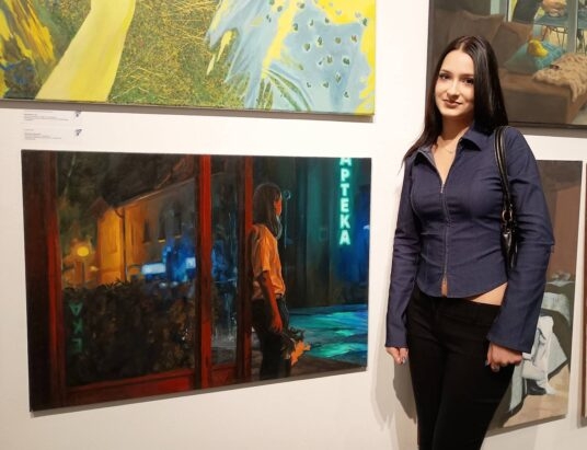 Wystawa uczniowskiego biennale. Maja z bielskiego „Plastyka” z Grand Prix