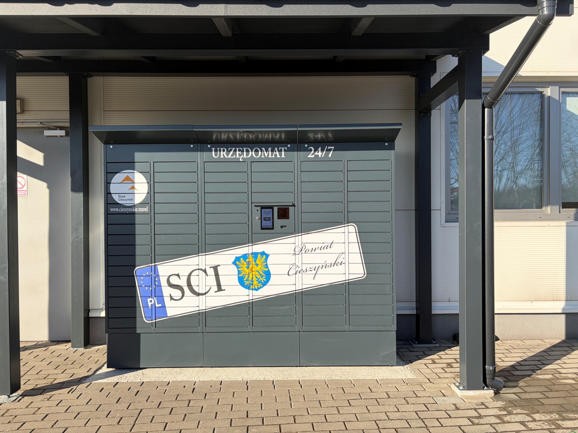 Koniec kolejek w cieszyńskim Wydziale Komunikacji. Urzędomat hitem wśród mieszkańców
