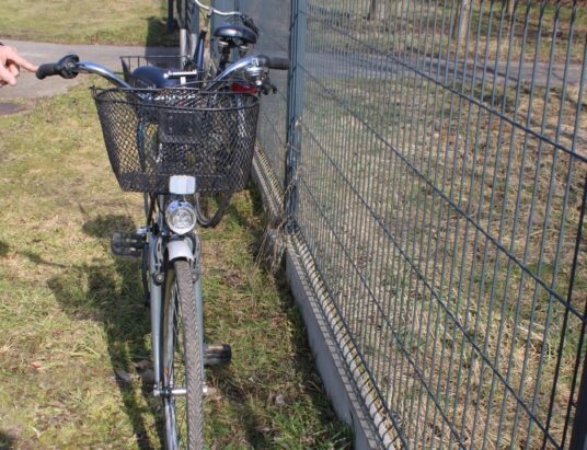 Potrącenie rowerzystki. Senior wyjeżdżał z podporządkowanej