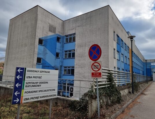 Dobra wiadomość dla pacjentów. Szpital Śląski w Cieszynie z autoryzacją NFZ na kolejne 5 lat
