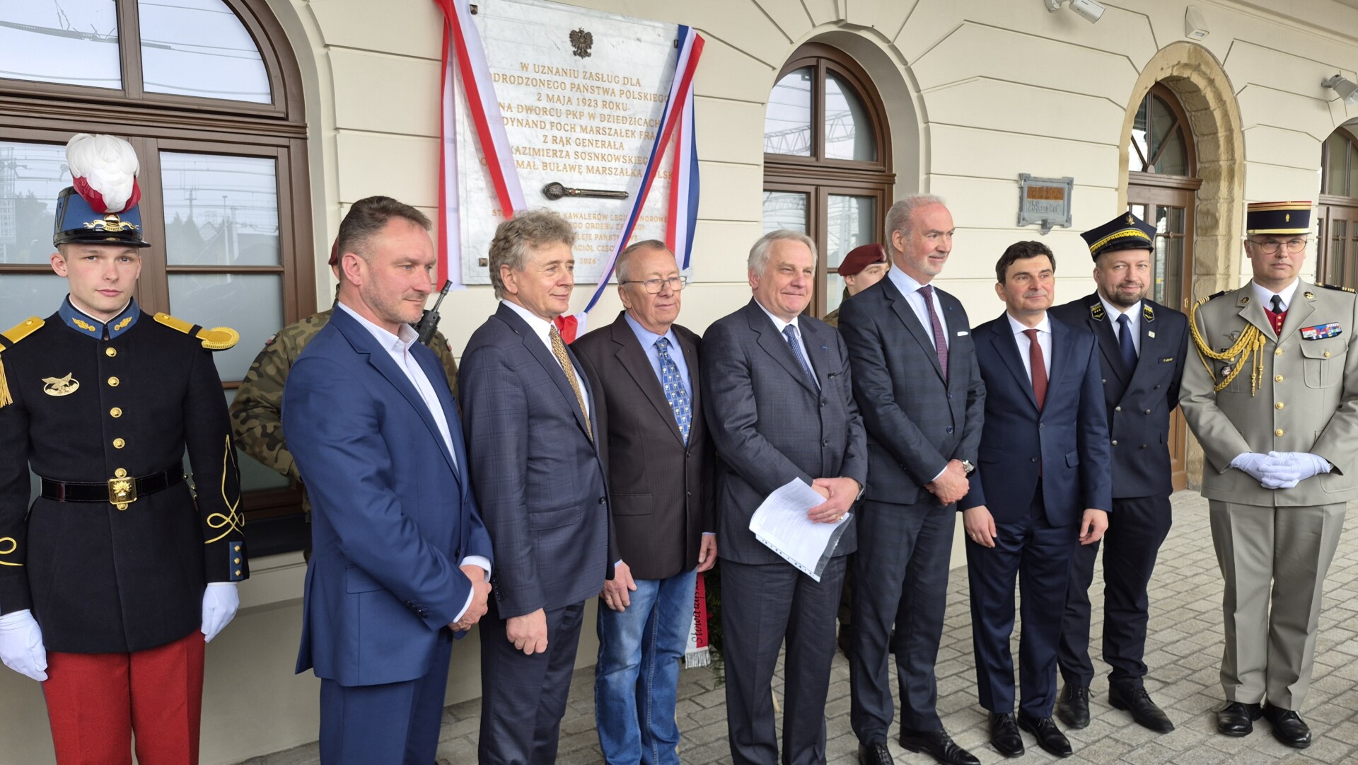 Dworzec lśni już pełnym blaskiem, ale… WIDEO, ZDJĘCIA