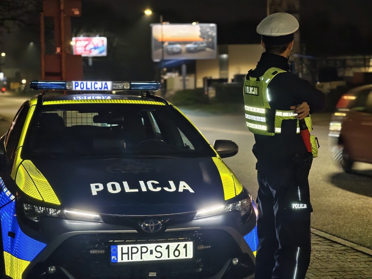 Więcej kontroli – bez rażących naruszeń. Podsumowanie działań policjantów na drogach powiatu cieszyńskiego